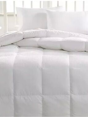 Hotel Collection
Primaloft Down Alternative Comforter, Full/Queen All Season